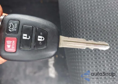 2016 Toyota Rav4 Xle from USA, damaged, VIN JTMWFREV5GJ073872